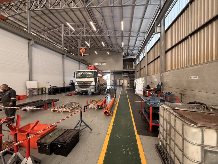 To Let Commercial Property for Rent in Rivergate Western Cape